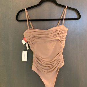 Aritzia babaton Luxor bodysuit